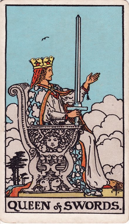 Nữ Hoàng Kiếm (Queen of Swords)