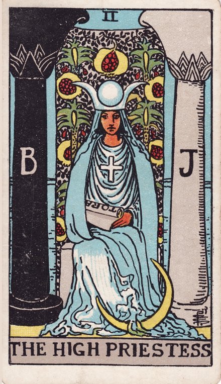 Nữ Tư Tế (The High Priestess)