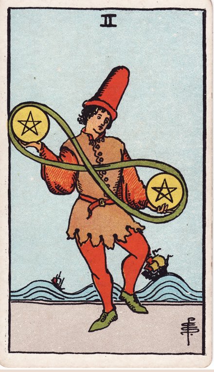 Hai Tiền (Two of Pentacles)